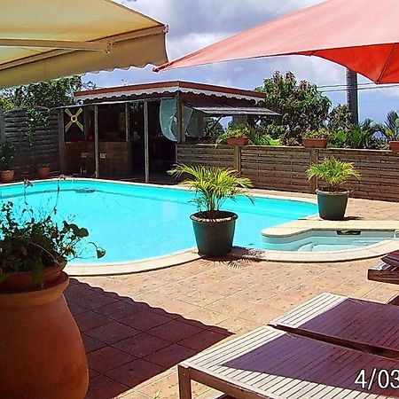Agreable Chambre D'Hotes, Sdb, Piscine, Carbet Cuisine. Сент-Клод Екстер'єр фото